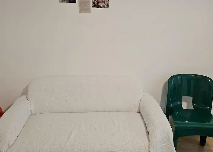 Large 2br Near Hongdae, Mangwon Market & River, 6 Guests