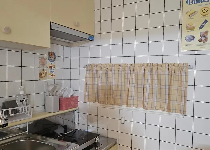 Large 2br Near Hongdae, Mangwon Market & River, 6 Guests Seoel