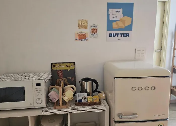 Large 2br Near Hongdae, Mangwon Market & River, 6 Guests Seoel